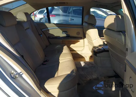 2006 BMW 750Li z USA, uszkodzony, nr VIN WBAHN83556DT39085